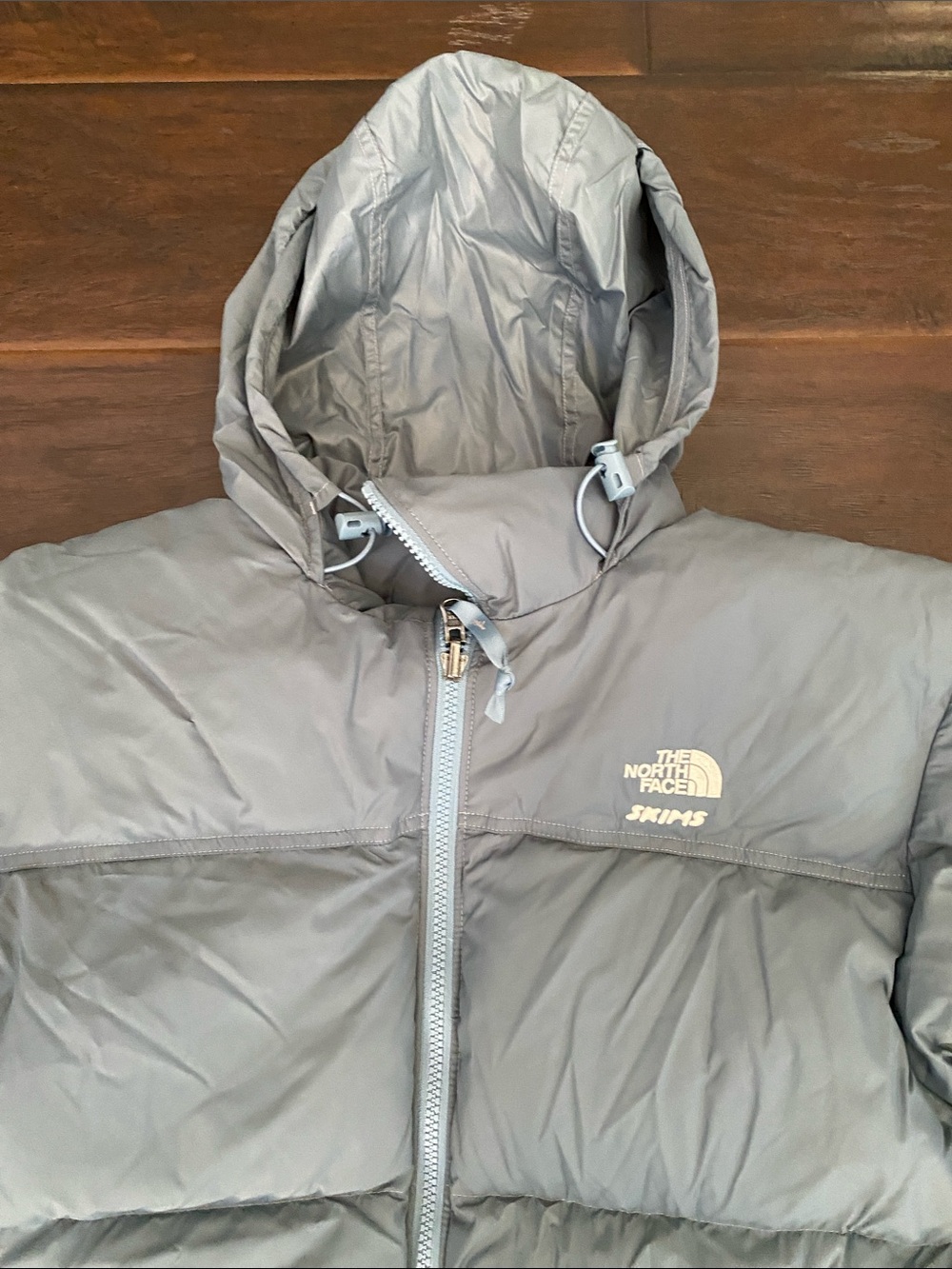 The North Face Skims long sleeve puffer hoodie jacket women’s size S